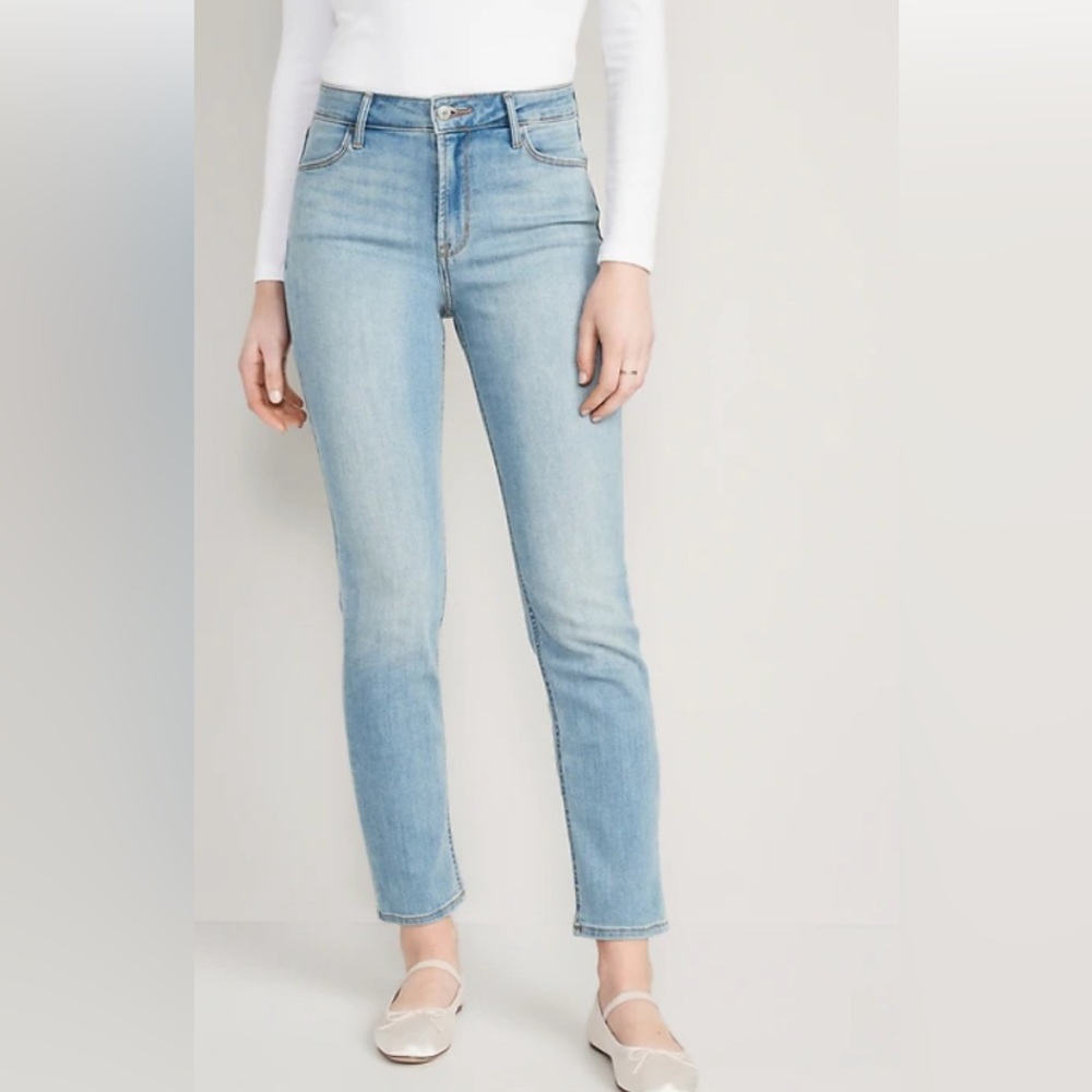 Old Navy High Rise Straight Jeans - Size 0 - NWOT